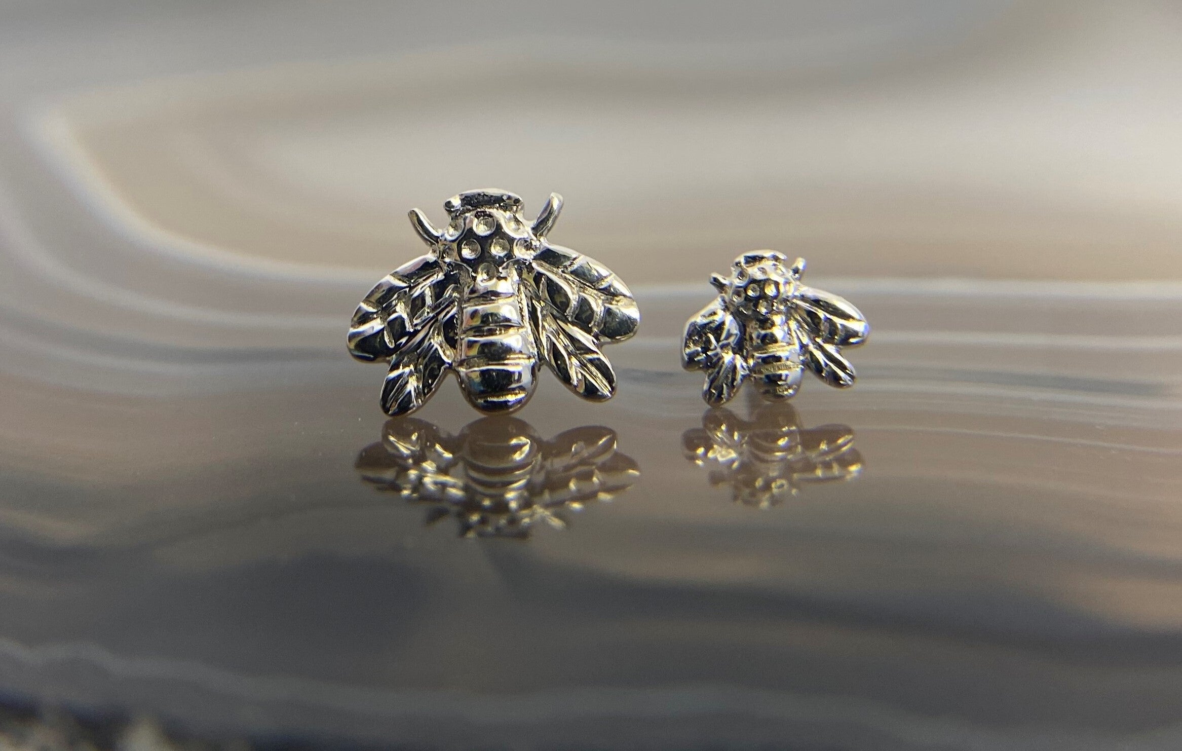 Bumble Bee Elegance Piercing & Tattoo Inc